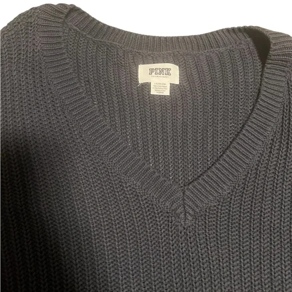 VS PINK Cozy Black V-Neck Sweater Size Large - Picture 3 of 3